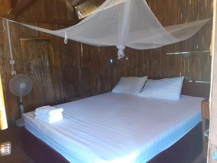 Odambang Village Homestay พระตะบอง ภายนอก รูปภาพ