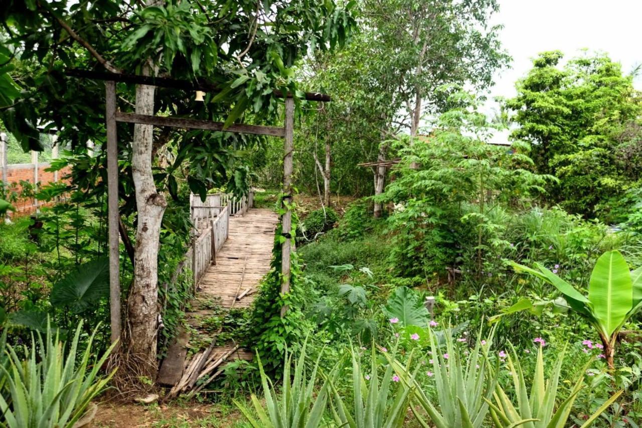Odambang Village Homestay พระตะบอง ภายนอก รูปภาพ