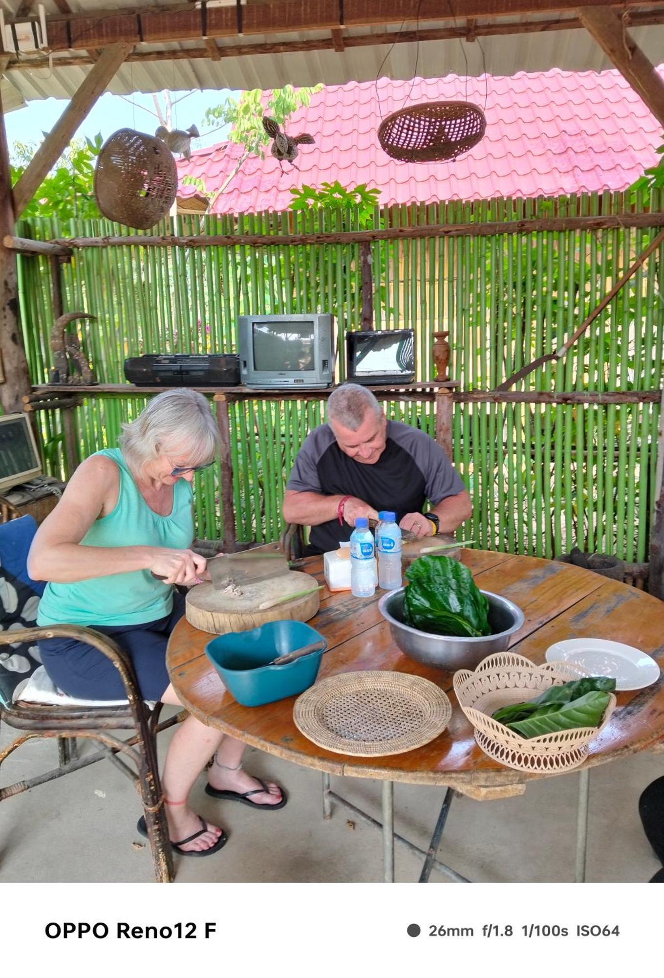 Odambang Village Homestay พระตะบอง ภายนอก รูปภาพ