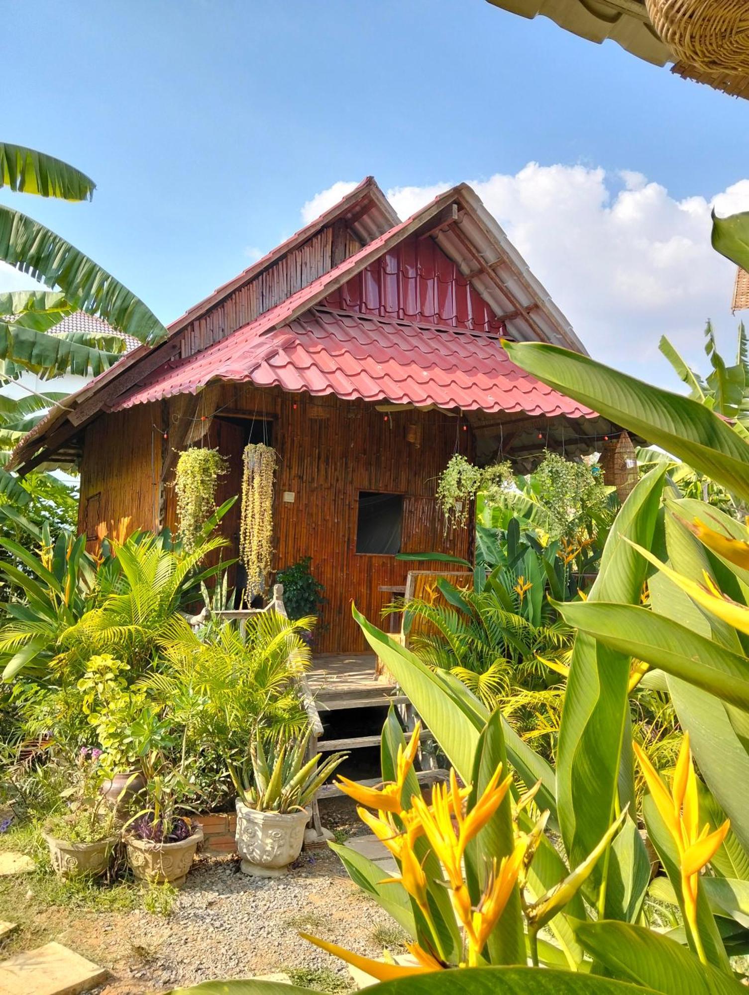 Odambang Village Homestay พระตะบอง ภายนอก รูปภาพ